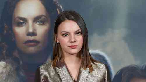 Dafne Keen Photo