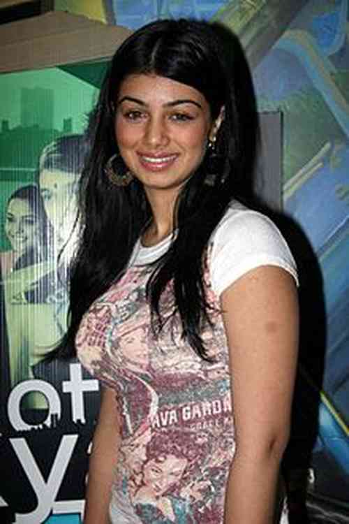 Ayesha Takia