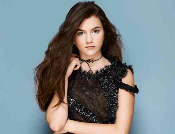 Chloe East Age, Net Worth, Height, Affair, Career, and More