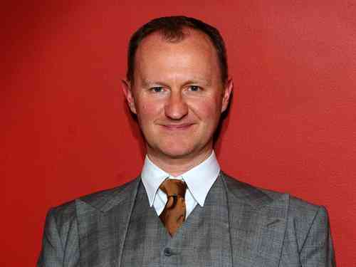 Mark Gatiss Affair, Height, Net Worth, Age, Career, and More