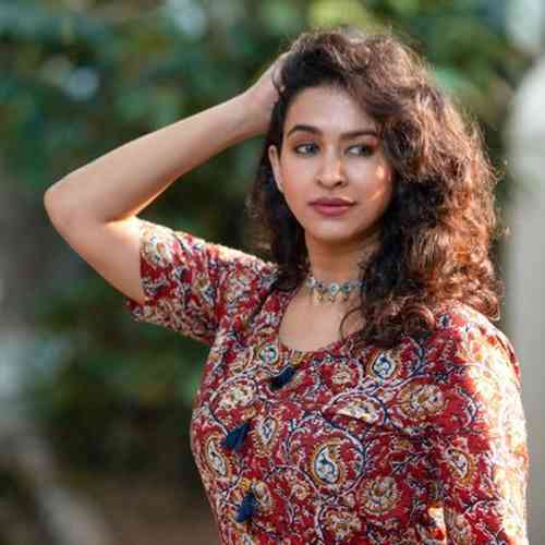 Misha Ghoshal Age, Net Worth, Height, Affair, Career, and More