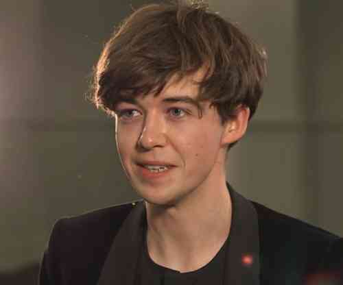 Alex Lawther Affair, Height, Net Worth, Age, Career, and More