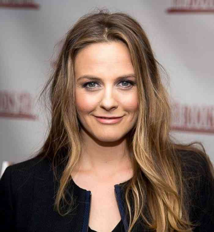 Alicia Silverstone