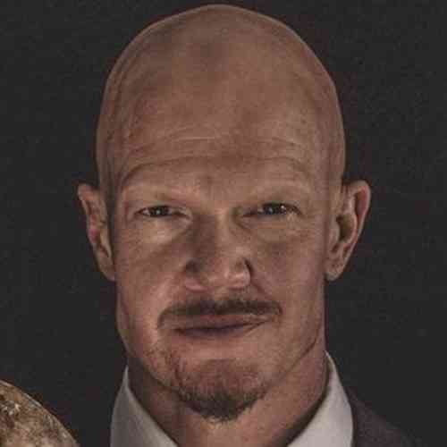 Derek Mears Net Worth, Height, Age, Affair, Career, and More
