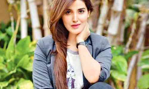 Hareem Farooq Age, Net Worth, Height, Affair, Career, and More