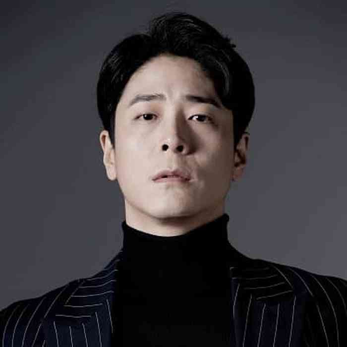 Hong Woo-jin Age, Net Worth, Height, Affair, Career, and More