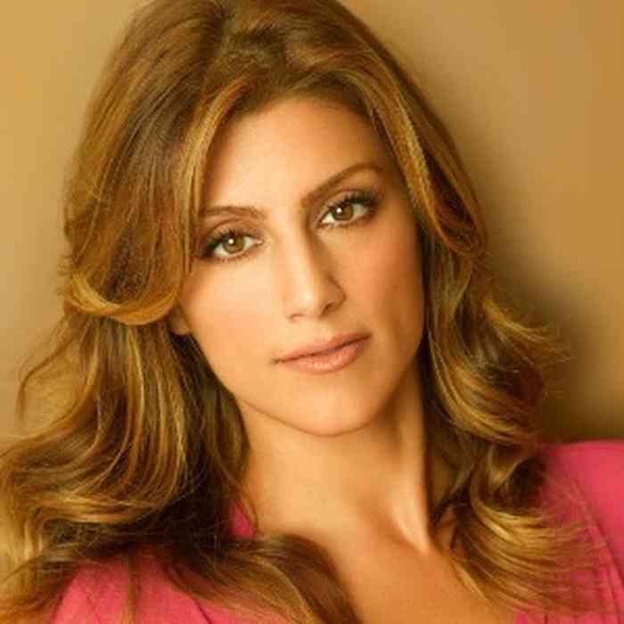 Jennifer Esposito