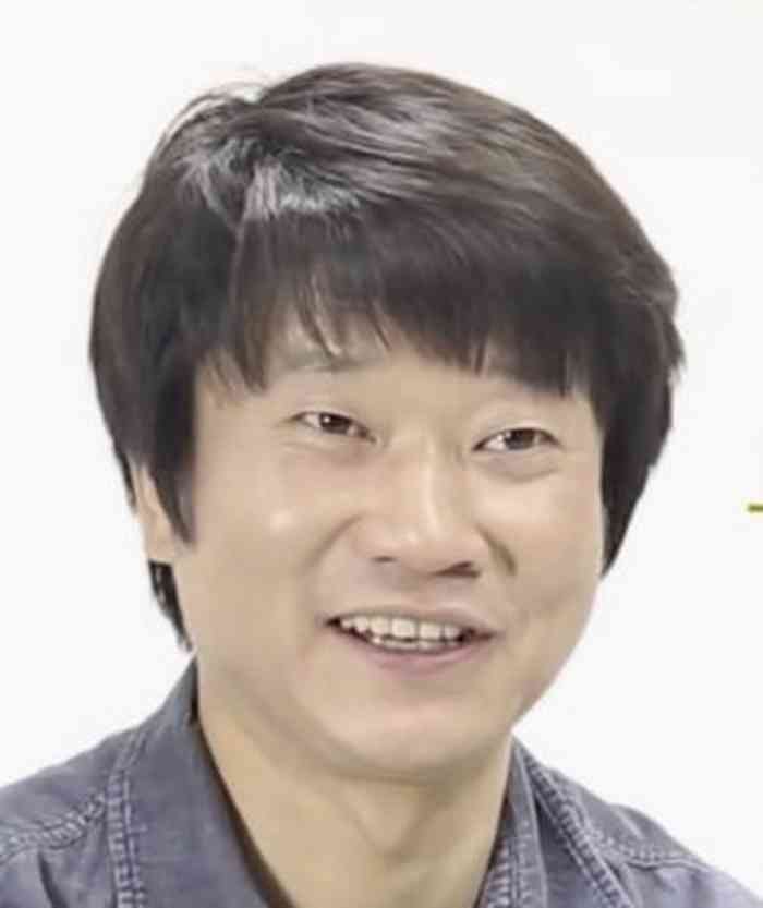 Lee Dong-yong Net Worth, Height, Age, Affair, Career, and More