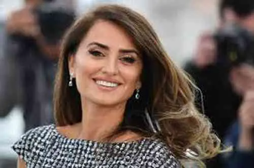 Penelope Cruz Height, Age, Net Worth, Affair, Career, and More