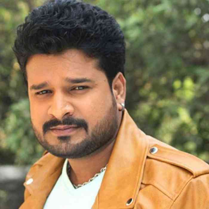 Ritesh Pandey Age, Net Worth, Height, Affair, Career, and More