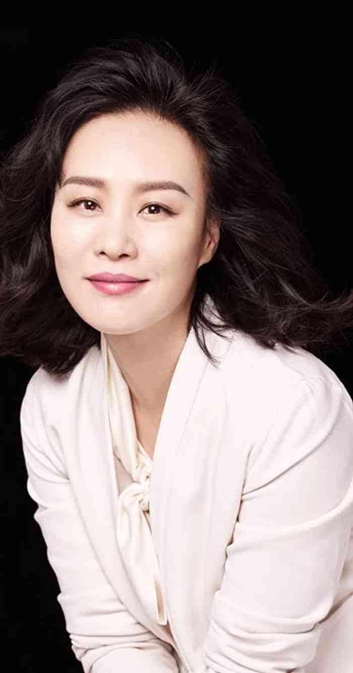 Vivian Lu Net Worth, Height, Age, Affair, Career, and More