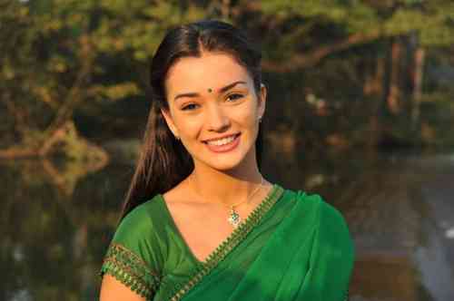 Amy Jackson Height, Age, Net Worth, Affair, Career, and More