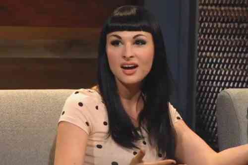 Bailey Jay Net Worth, Height, Age, Affair, Career, and More