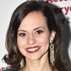 Mandy Gonzalez Age, Net Worth, Height, Affair, Career, and More