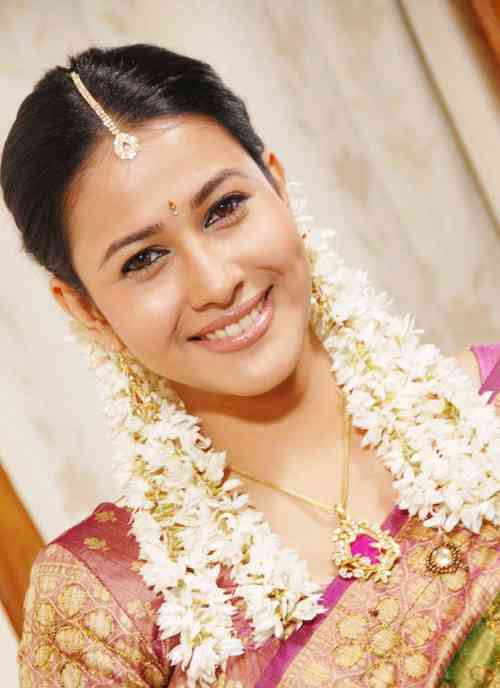 Panchi Bora Age, Net Worth, Height, Affair, Career, and More