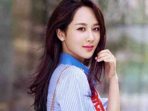 Yang Zi Net Worth, Height, Age, Affair, Career, and More