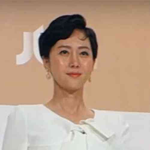 Yum Jung-ah Height, Age, Net Worth, Affair, Career, and More