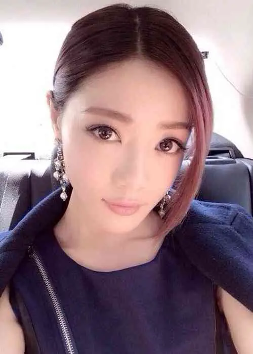 Deng Jiajia Age, Net Worth, Height, Affair, Career, and More