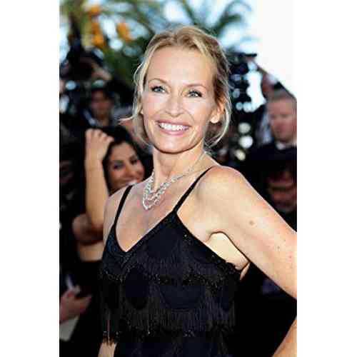 Emma Hallyday Net Worth, Height, Age, Affair, Career, and More