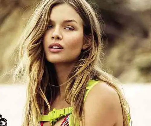 Josephine Skriver Age, Net Worth, Height, Affair, Career, and More