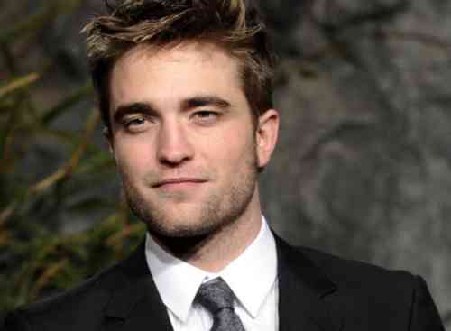 Robert Pattinson – The Most Famous Boy You’ve Never Heard Of