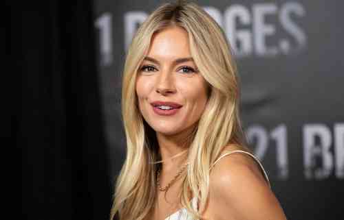 Sienna Miller Age, Net Worth, Height, Affair, Career, and More Sienna Miller
